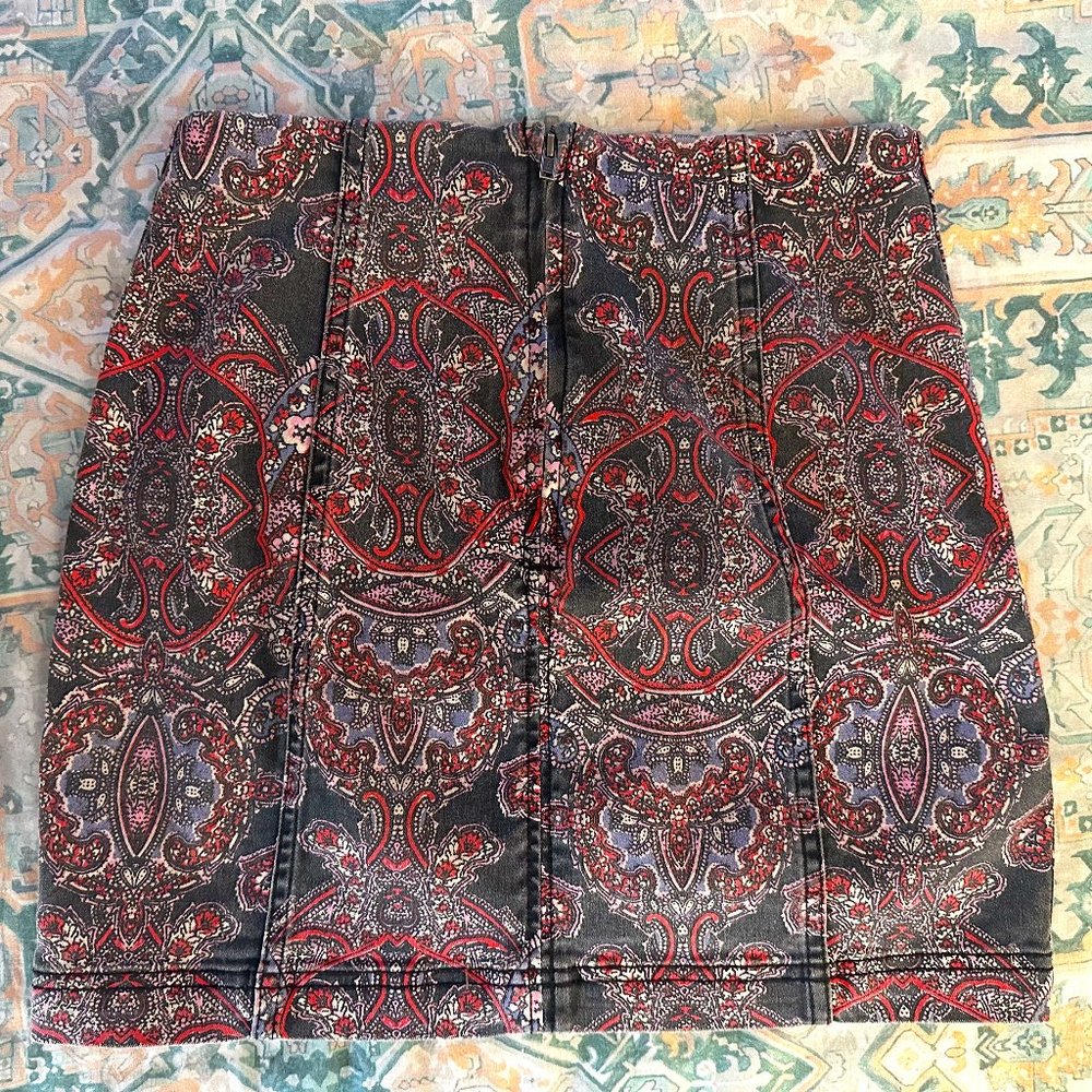 Free People We The Free Modern Femme Printed Red Black Blue Paisley Skirt